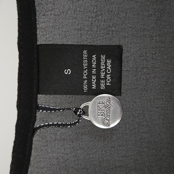 BKE Boutique sheer shrug/ jacket - Picture 4 of 5